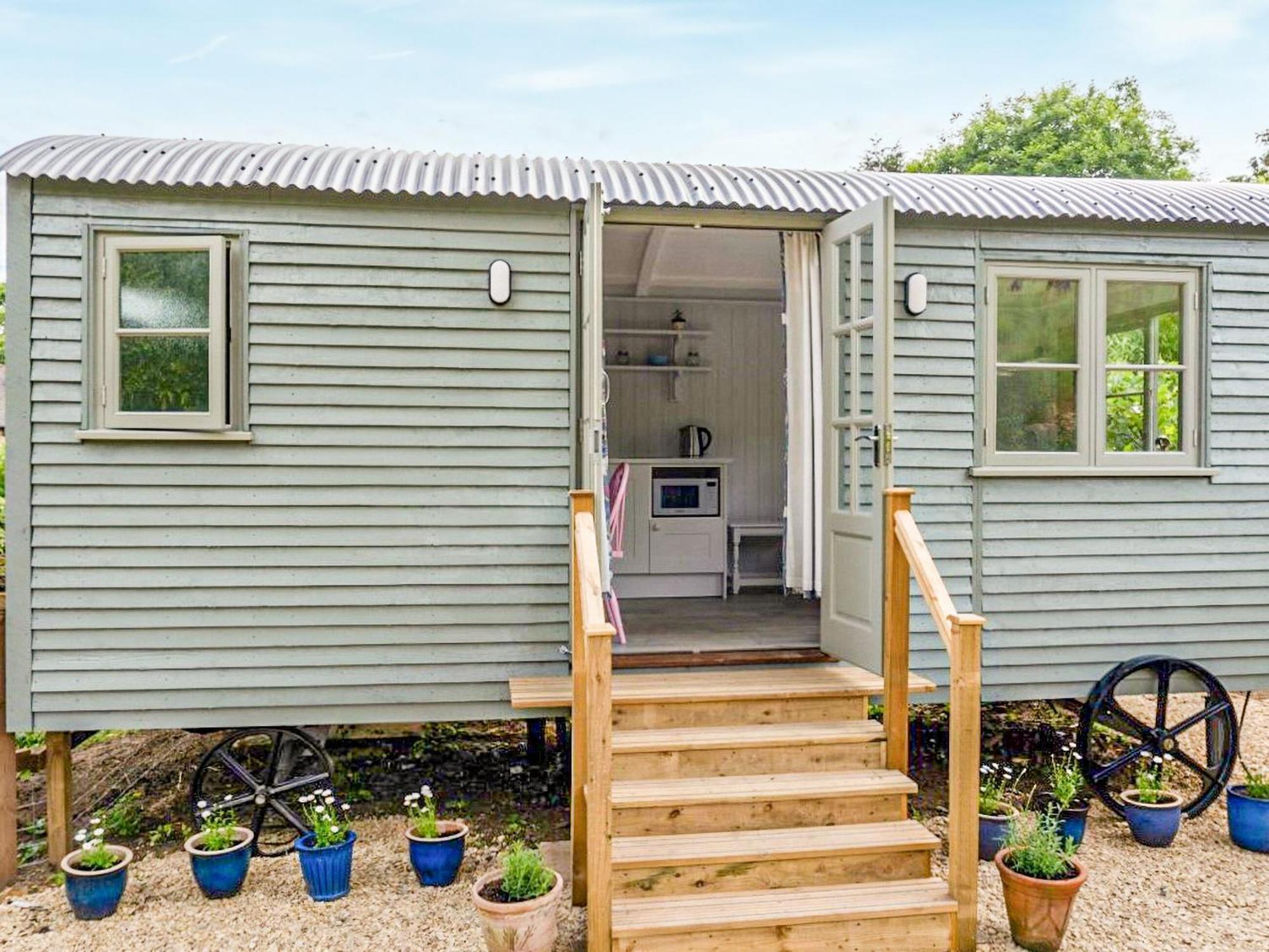 Fig Tree Shepherds Hut Bridport Zewnętrze zdjęcie